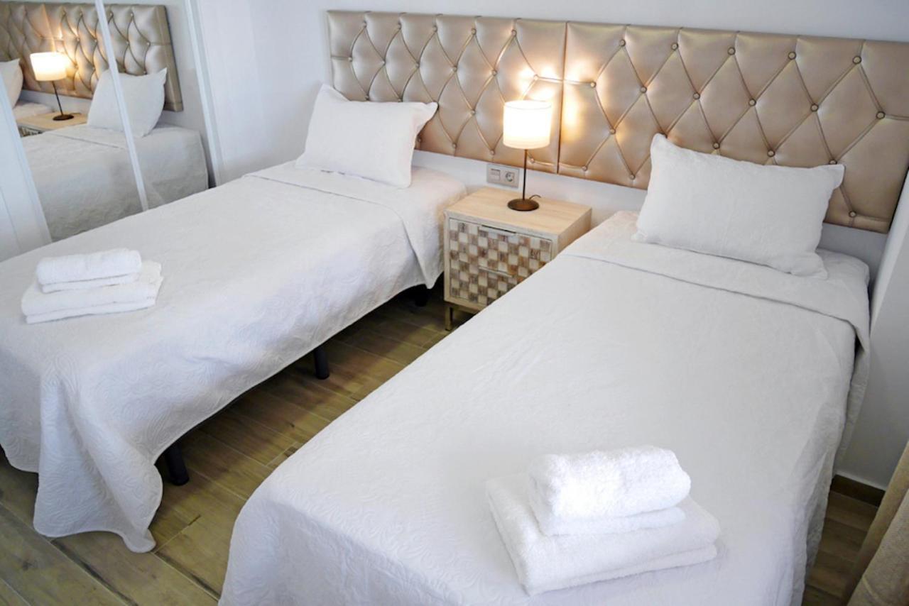 Neenies Nerja - Carabeo Luxury Apartment Luaran gambar